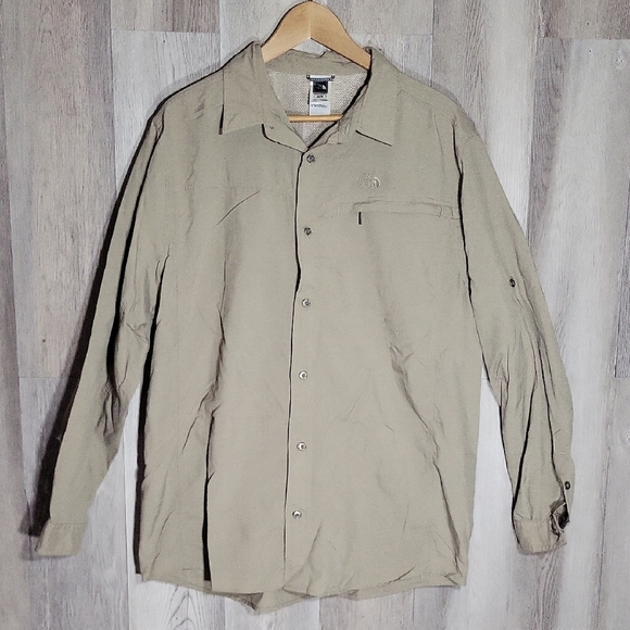 🛍The North Face‎ Mens XL Shirt Tan Nylon Long Sleeve Lightweight Outdoor Hiking - Picture 1 of 8